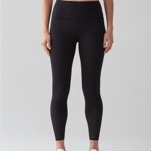 🌟RARE🌟 Lulu🍋 Anew Tight. Black, Size 4.